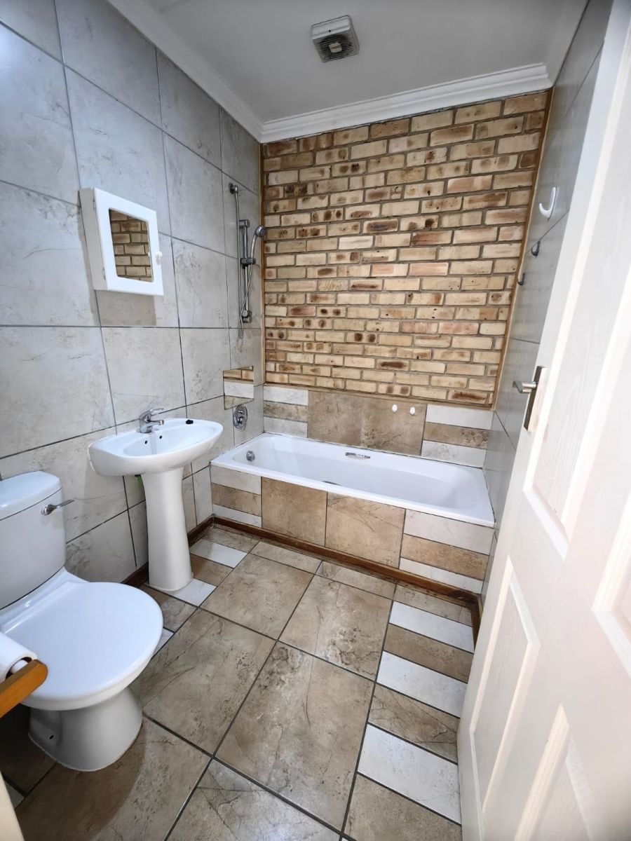 To Let 2 Bedroom Property for Rent in Roodia Free State